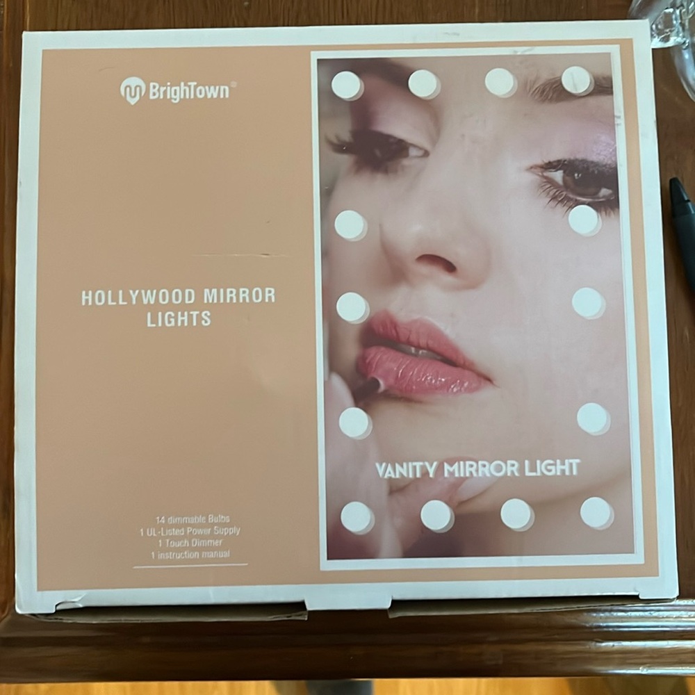 Vanity mirror lights